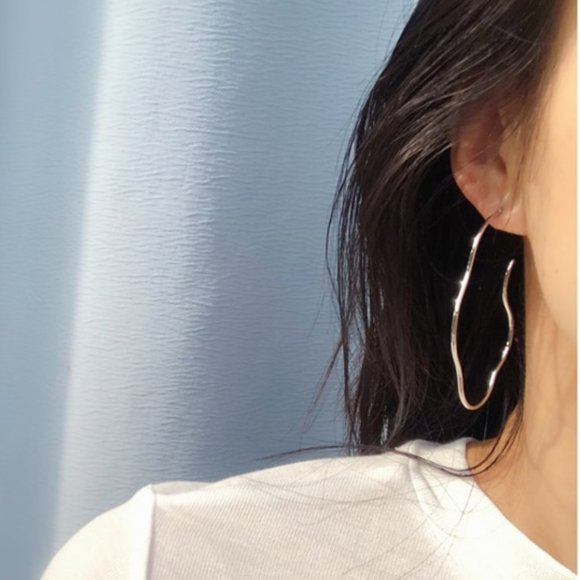 Anthropologie Silver Wavy Hoop Earrings - Picture 2 of 7
